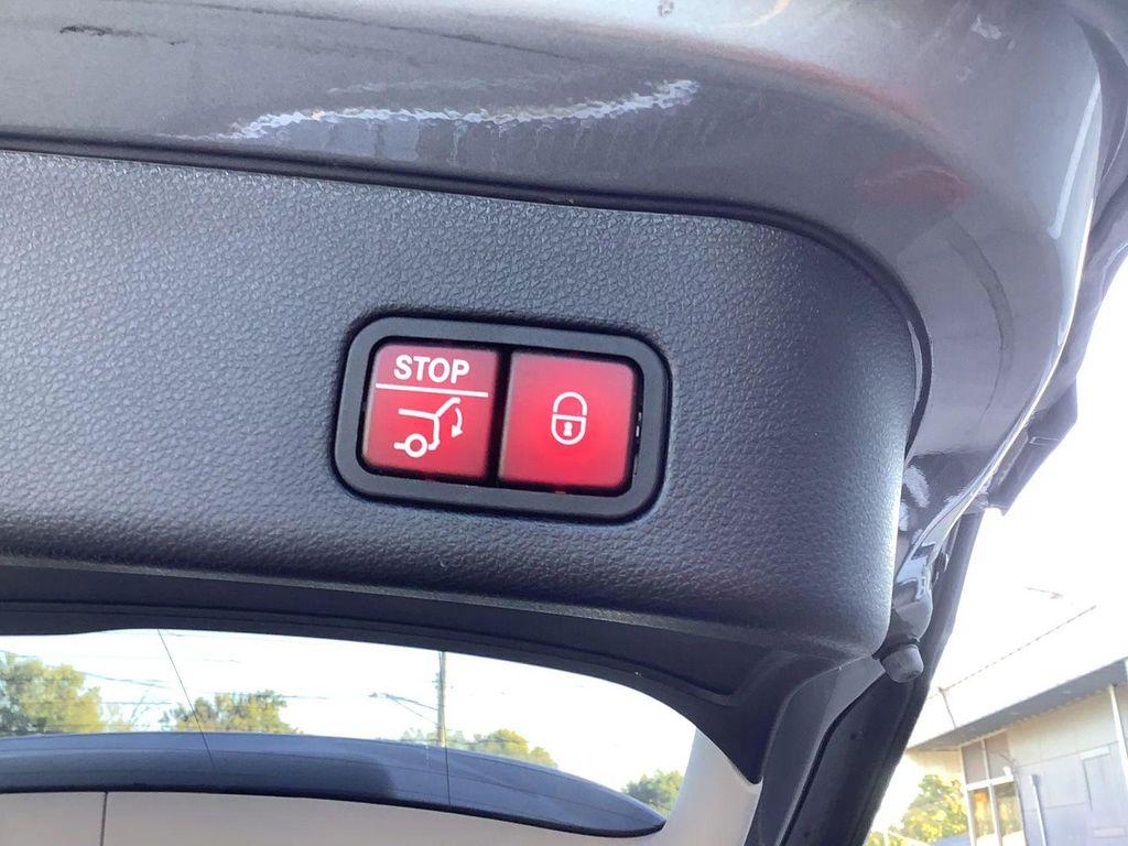 used 2014 Mercedes-Benz M-Class car, priced at $15,995