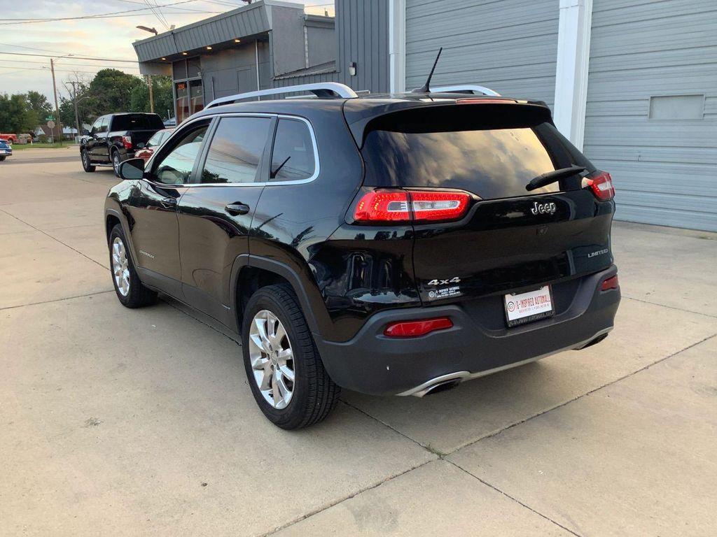 used 2015 Jeep Cherokee car, priced at $11,995