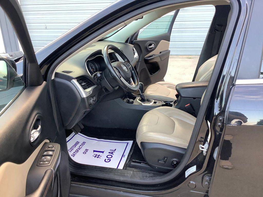 used 2015 Jeep Cherokee car, priced at $11,995