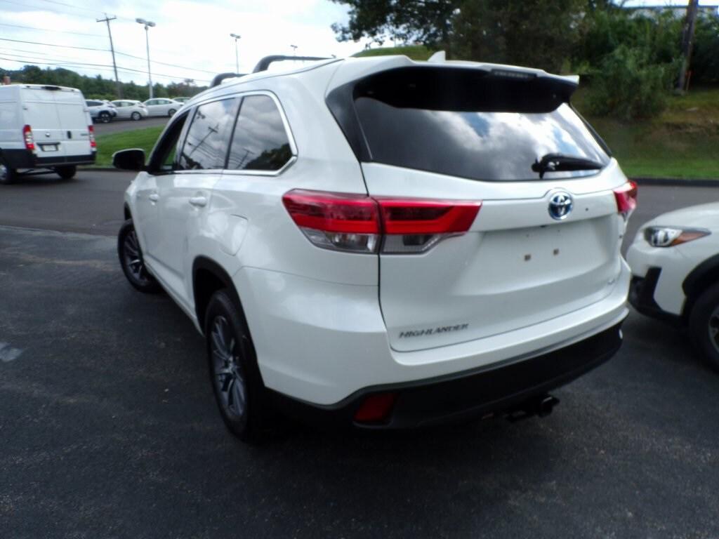used 2018 Toyota Highlander Hybrid car, priced at $26,999