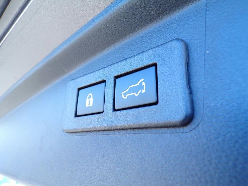 used 2025 Subaru Outback car, priced at $35,499