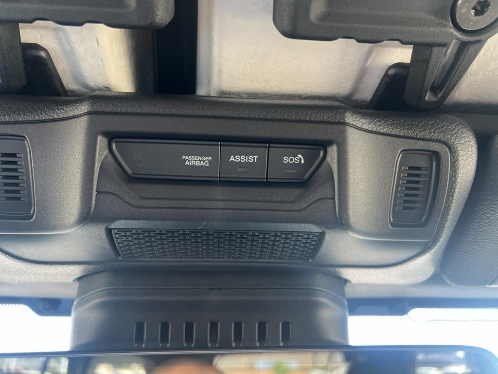 new 2025 Jeep Wrangler car, priced at $60,254