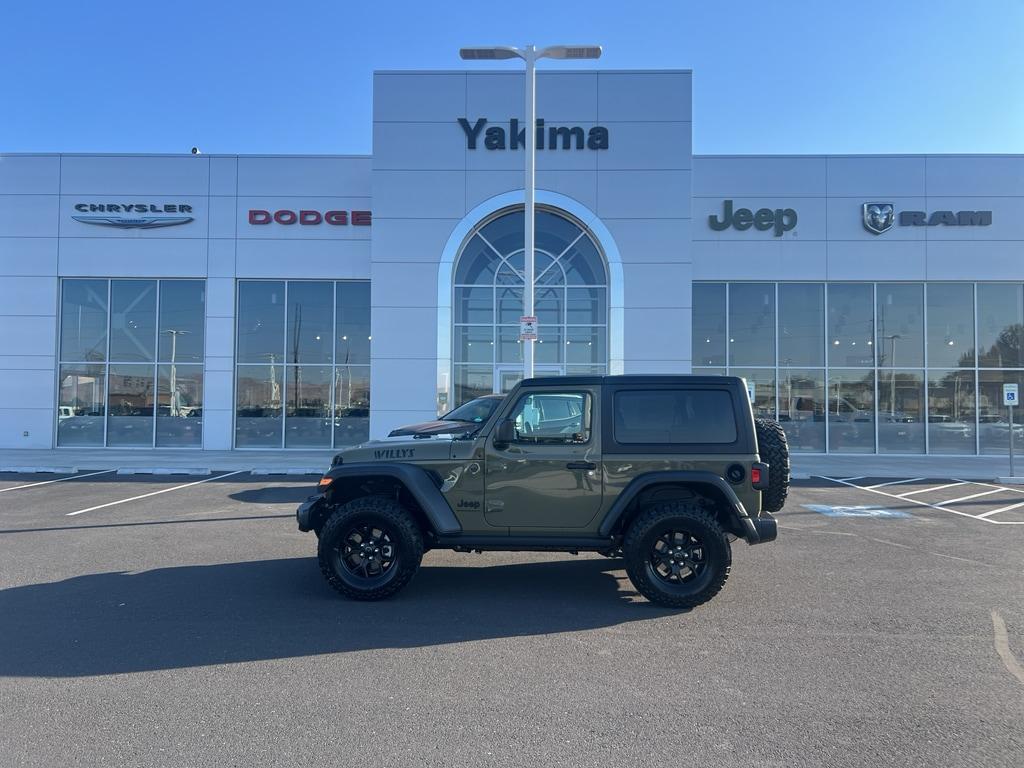 new 2025 Jeep Wrangler car, priced at $44,590