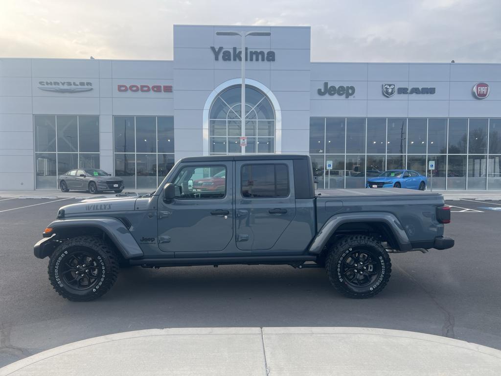 new 2025 Jeep Gladiator car, priced at $44,473