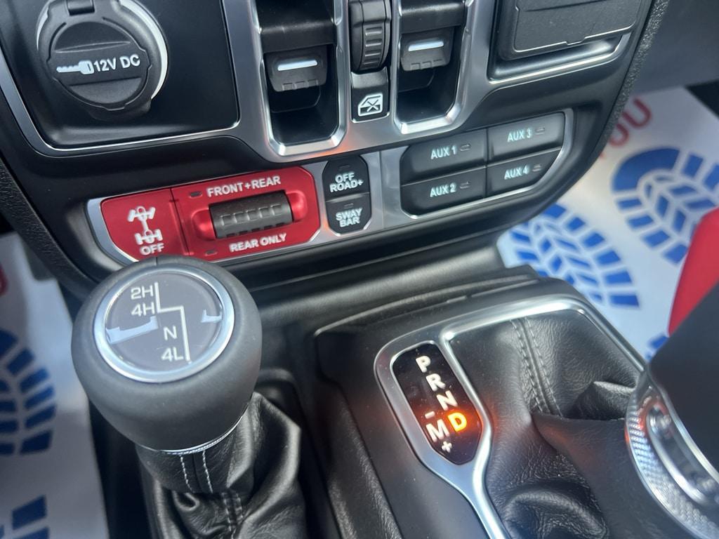 new 2025 Jeep Gladiator car, priced at $54,221