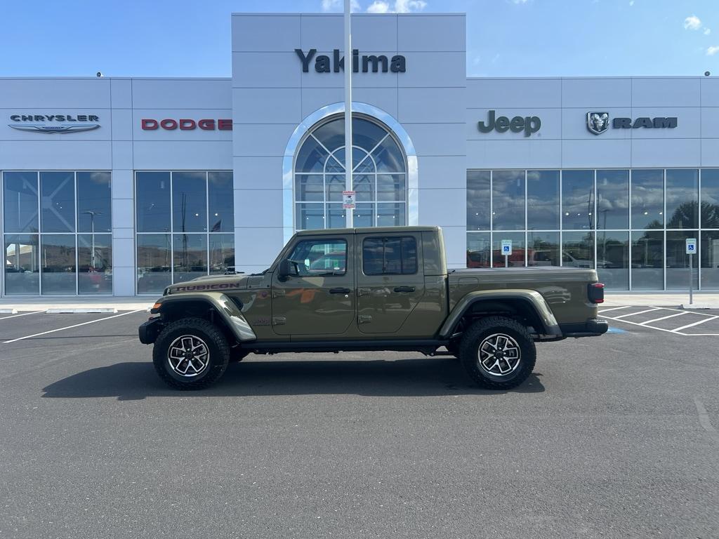 new 2025 Jeep Gladiator car, priced at $54,221