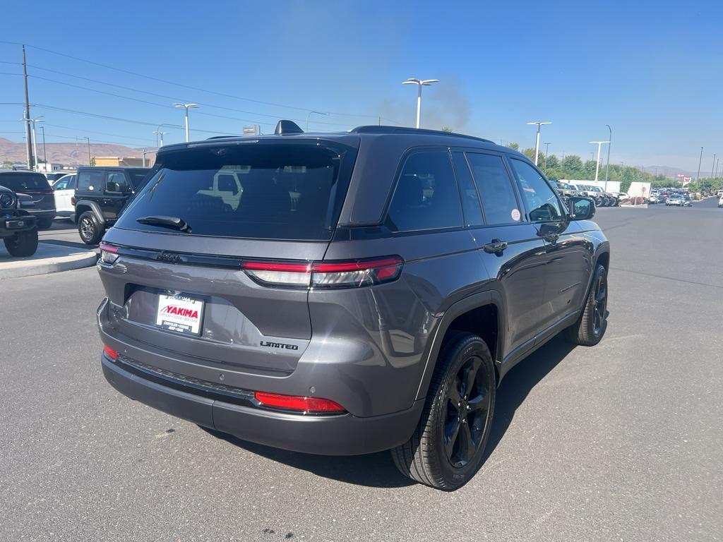 new 2025 Jeep Grand Cherokee car, priced at $51,596