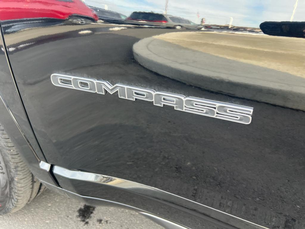 new 2025 Jeep Compass car, priced at $34,024