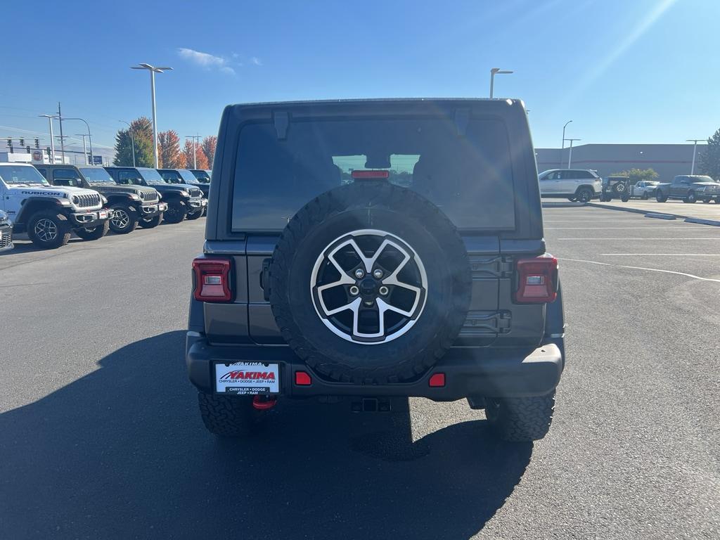 new 2025 Jeep Wrangler car, priced at $61,538