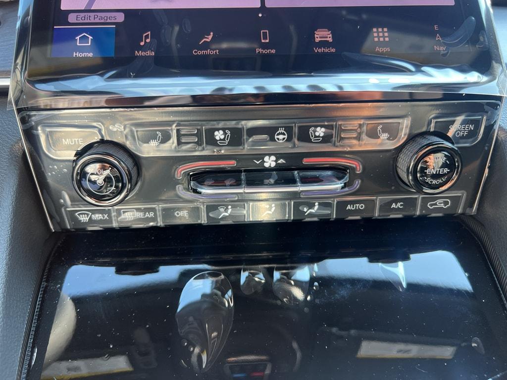 new 2025 Jeep Grand Cherokee car, priced at $52,540