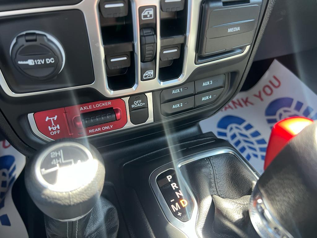 new 2025 Jeep Gladiator car, priced at $47,055