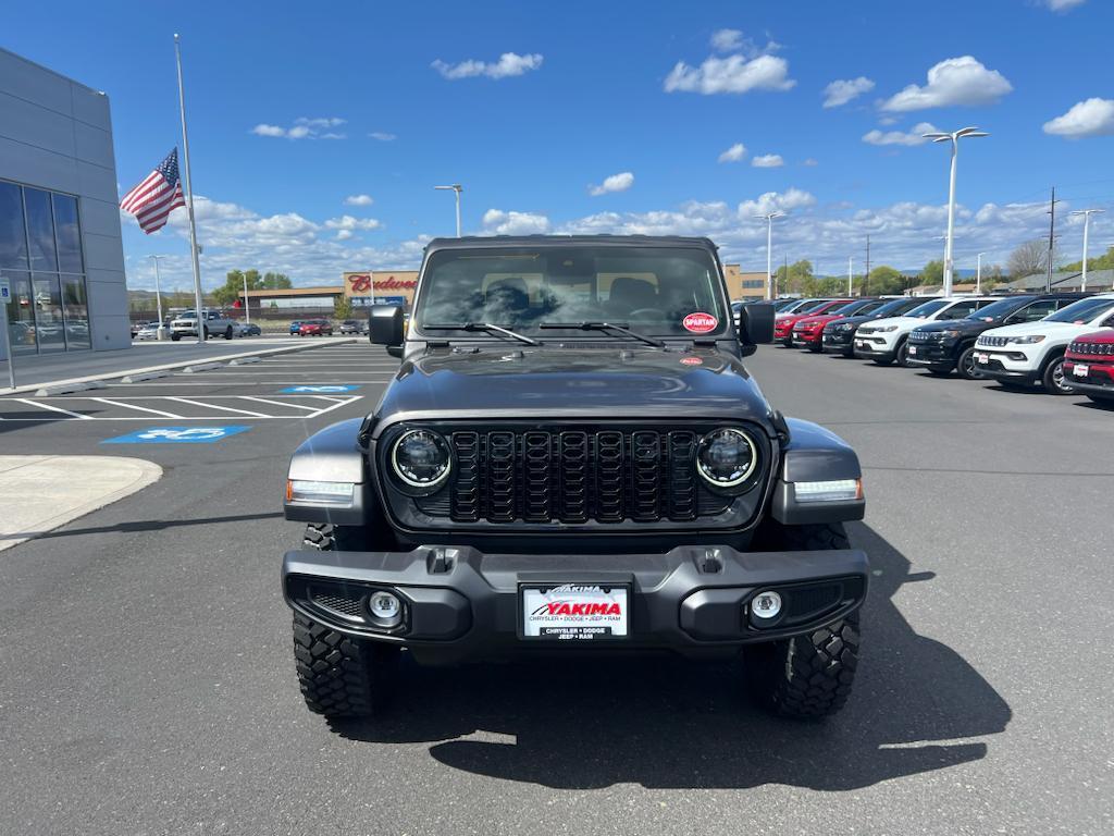 new 2025 Jeep Gladiator car, priced at $47,055