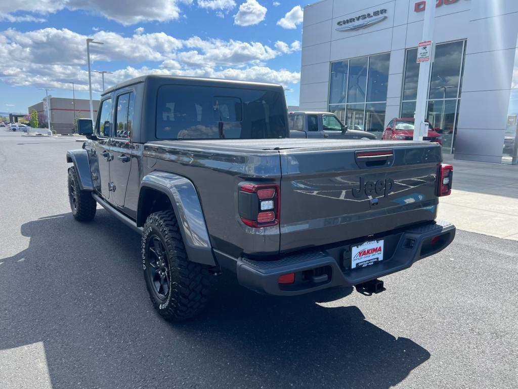 new 2025 Jeep Gladiator car, priced at $47,055