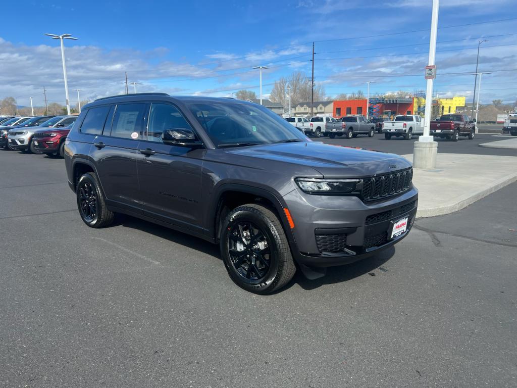 new 2025 Jeep Grand Cherokee L car, priced at $45,455