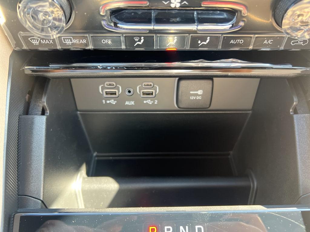 new 2025 Jeep Grand Cherokee car, priced at $47,345