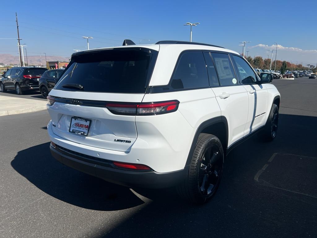 new 2025 Jeep Grand Cherokee car, priced at $47,345