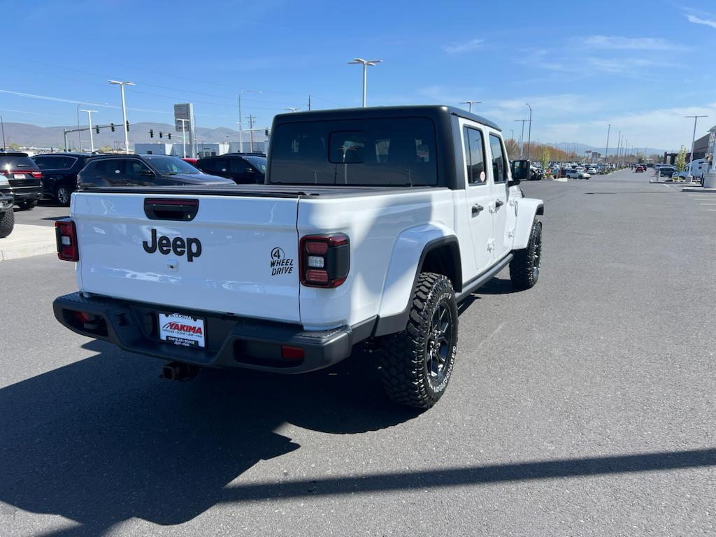 new 2025 Jeep Gladiator car, priced at $46,074
