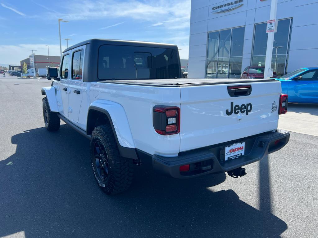 new 2025 Jeep Gladiator car, priced at $46,074