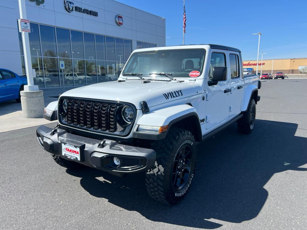 new 2025 Jeep Gladiator car, priced at $46,074
