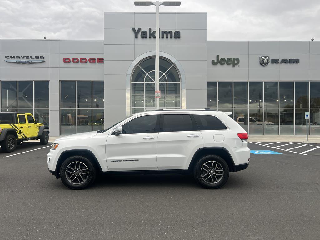 used 2017 Jeep Grand Cherokee car, priced at $14,999