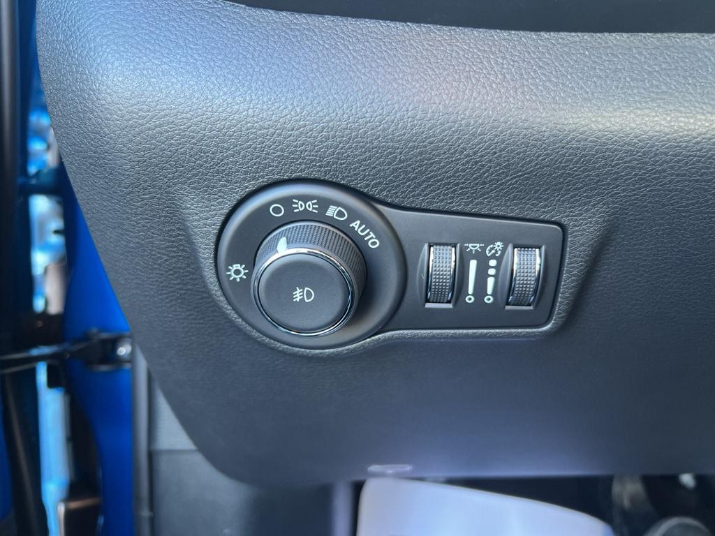 new 2026 Jeep Compass car, priced at $38,429