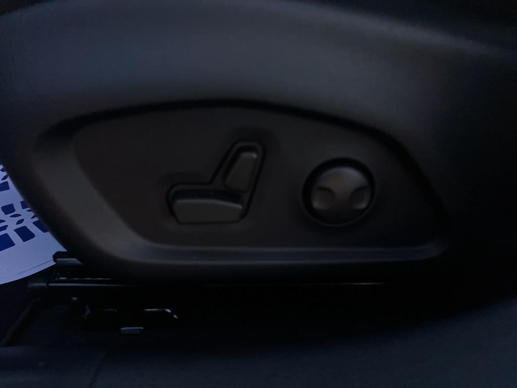 new 2026 Jeep Compass car, priced at $39,110