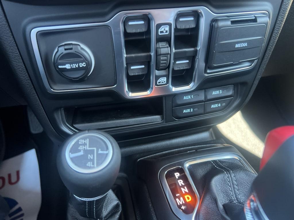 new 2025 Jeep Gladiator car, priced at $45,184