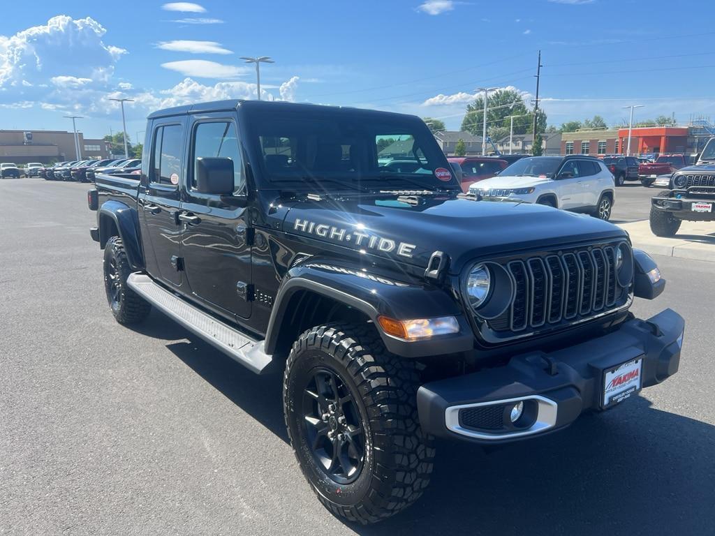 new 2025 Jeep Gladiator car, priced at $45,184