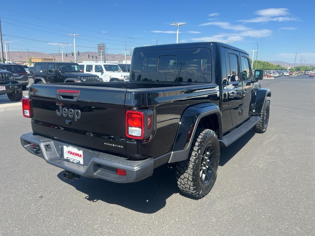 new 2025 Jeep Gladiator car, priced at $45,184