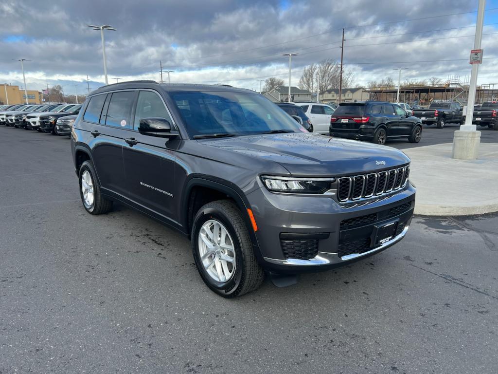 new 2025 Jeep Grand Cherokee L car, priced at $41,556