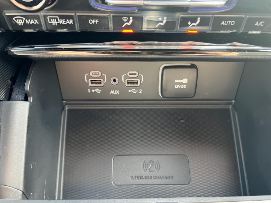 new 2025 Jeep Grand Cherokee L car, priced at $41,556