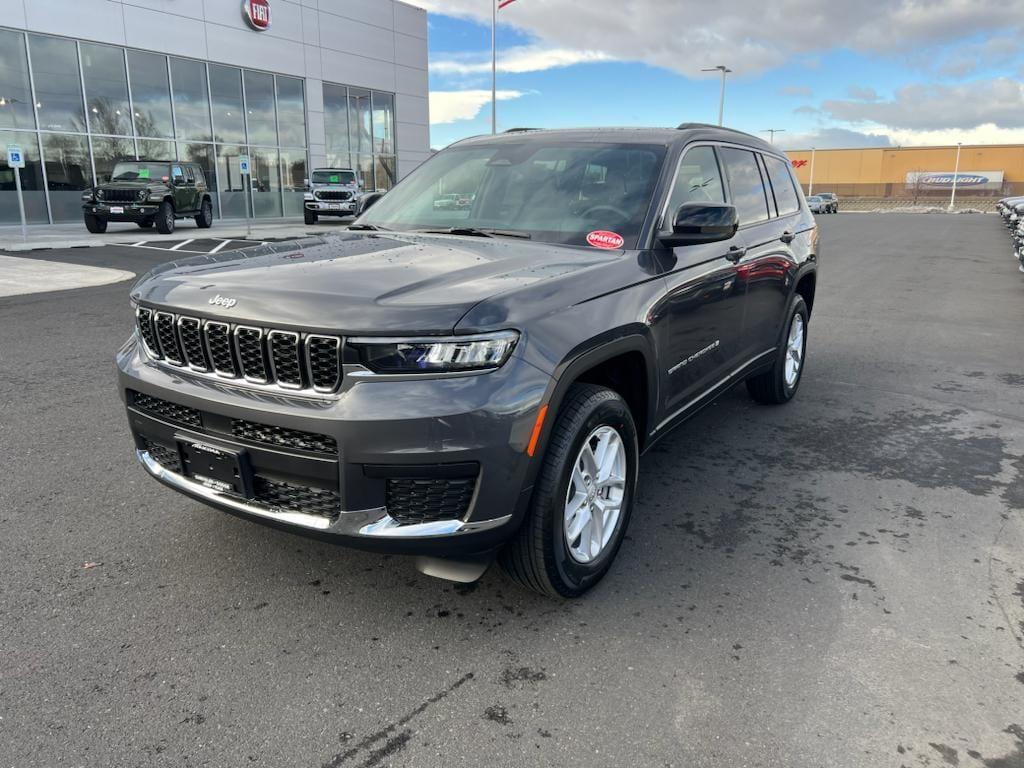 new 2025 Jeep Grand Cherokee L car, priced at $41,556