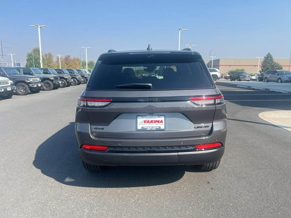 new 2025 Jeep Grand Cherokee car, priced at $53,076