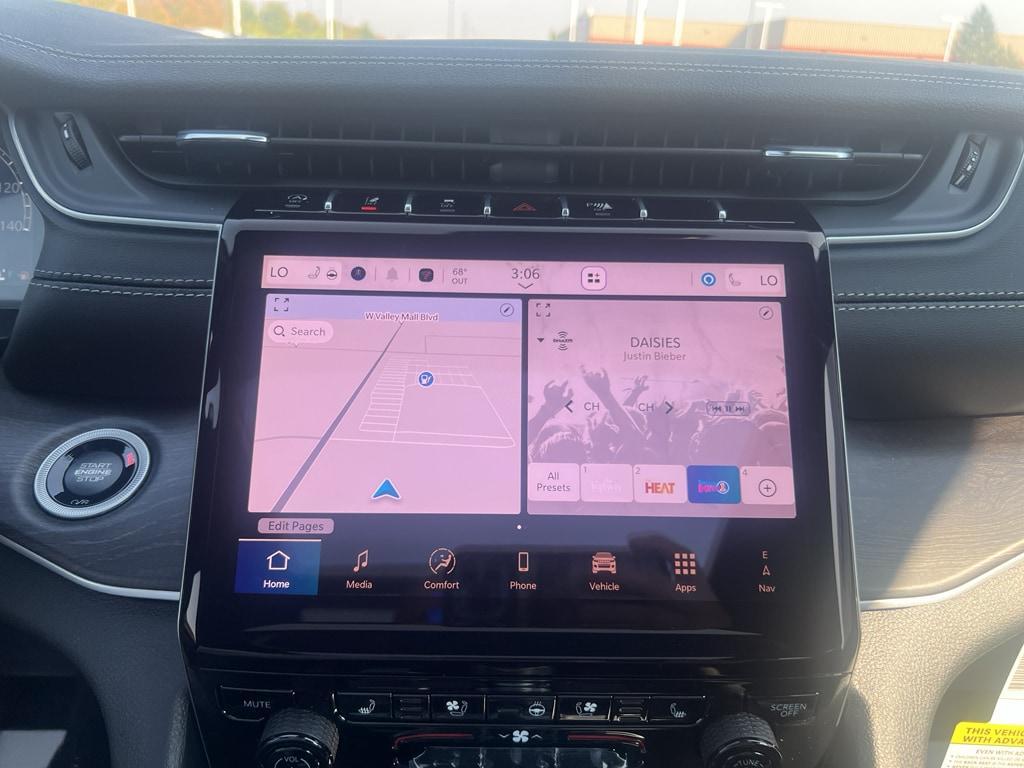 new 2025 Jeep Grand Cherokee car, priced at $53,076