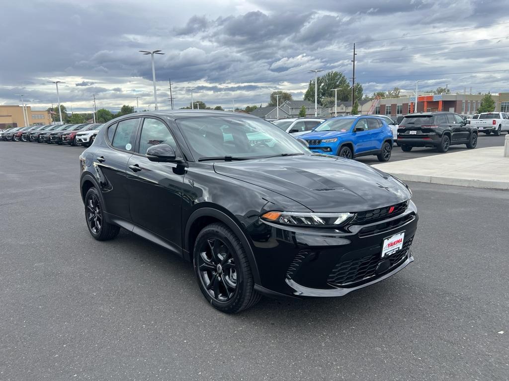 new 2025 Dodge Hornet car, priced at $29,718