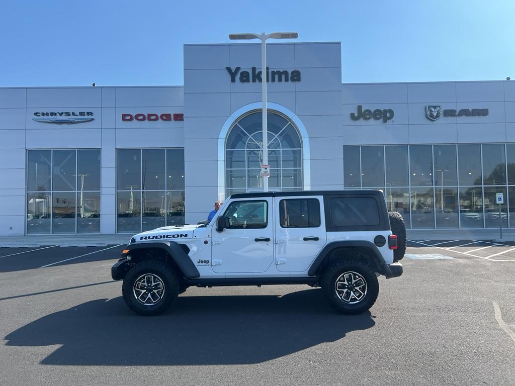 new 2025 Jeep Wrangler car, priced at $61,002