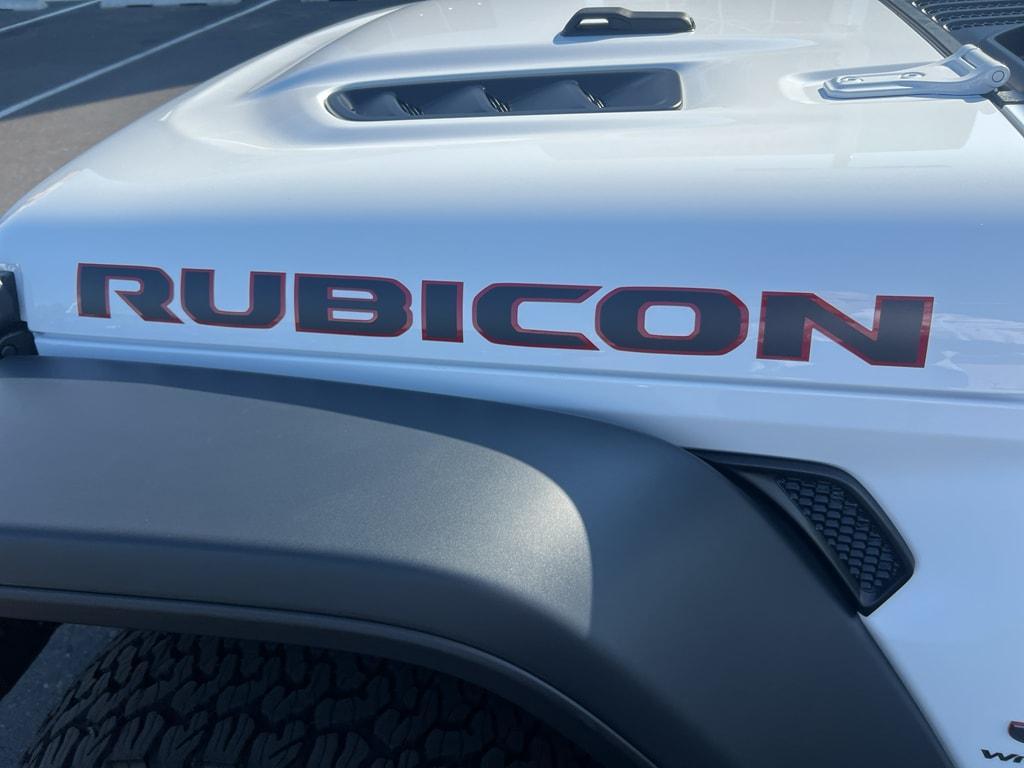new 2025 Jeep Wrangler car, priced at $61,002