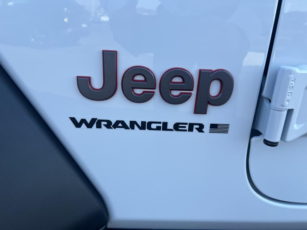 new 2025 Jeep Wrangler car, priced at $61,002