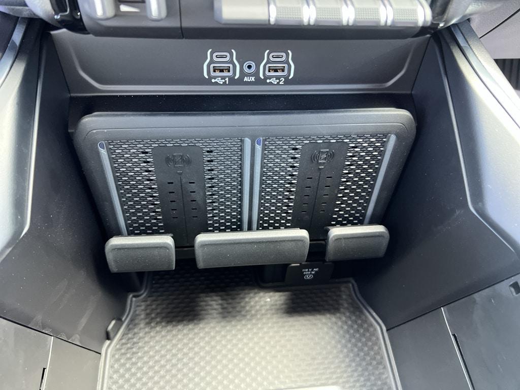 new 2025 Ram 2500 car, priced at $78,194