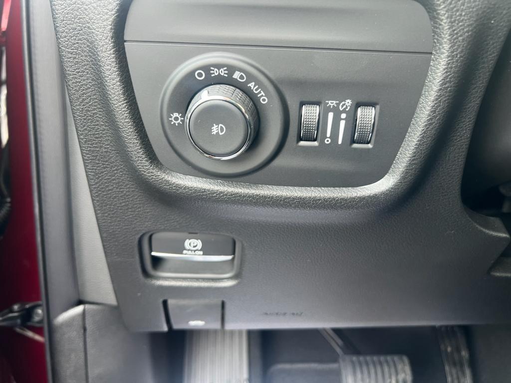 new 2025 Jeep Grand Cherokee L car, priced at $47,391