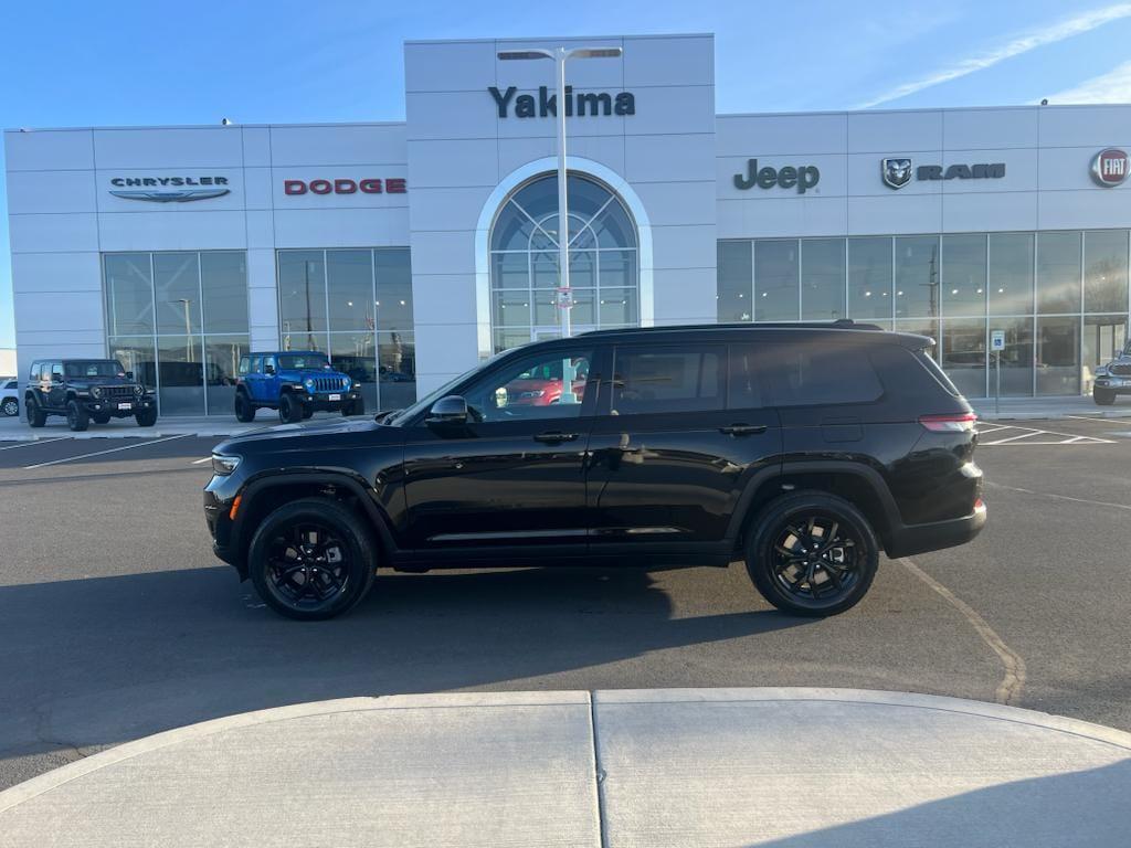new 2025 Jeep Grand Cherokee L car, priced at $44,779