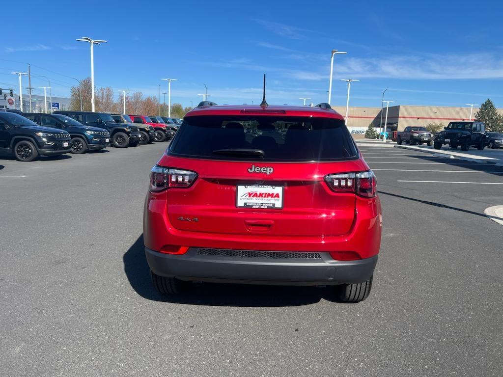 new 2025 Jeep Compass car, priced at $30,918