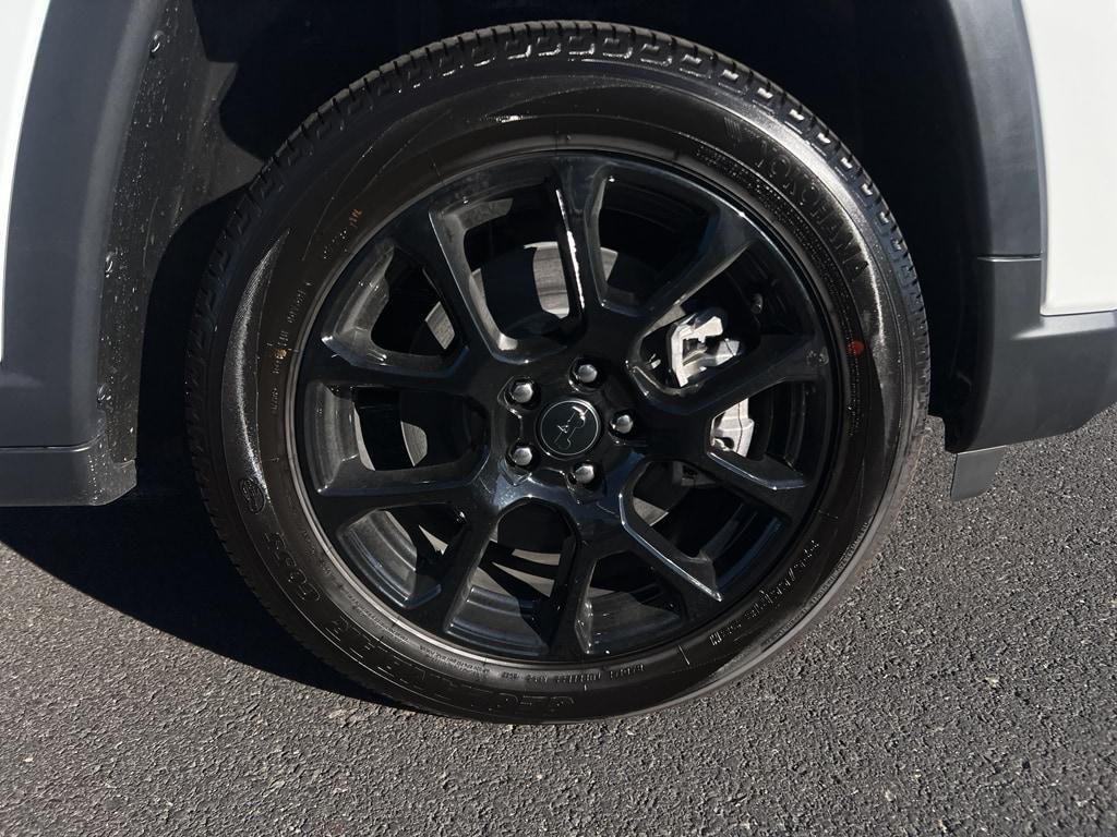new 2026 Jeep Compass car, priced at $37,012