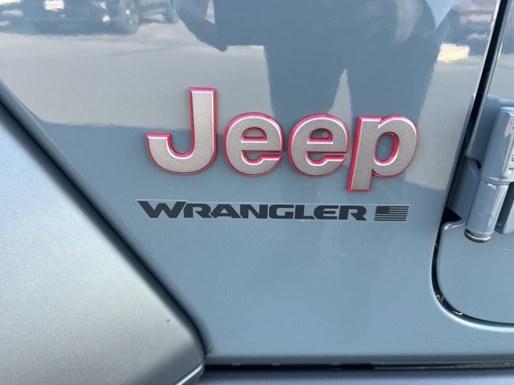new 2025 Jeep Wrangler car, priced at $61,538