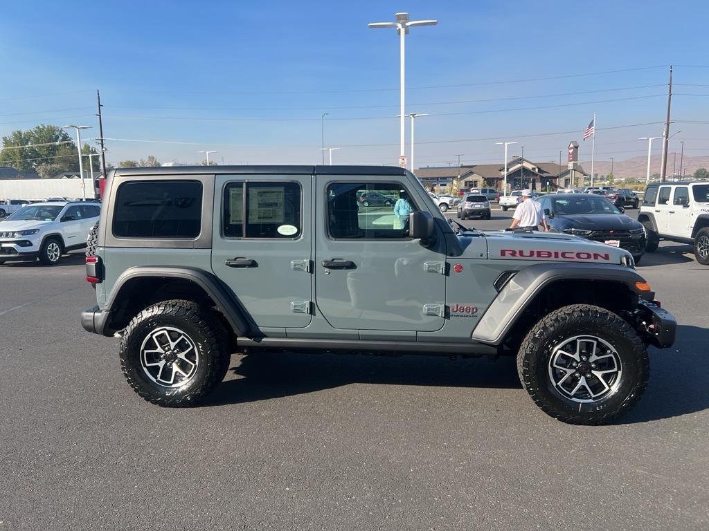 new 2025 Jeep Wrangler car, priced at $61,538