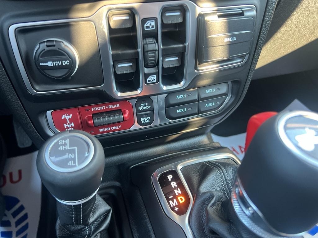 new 2025 Jeep Wrangler car, priced at $61,538