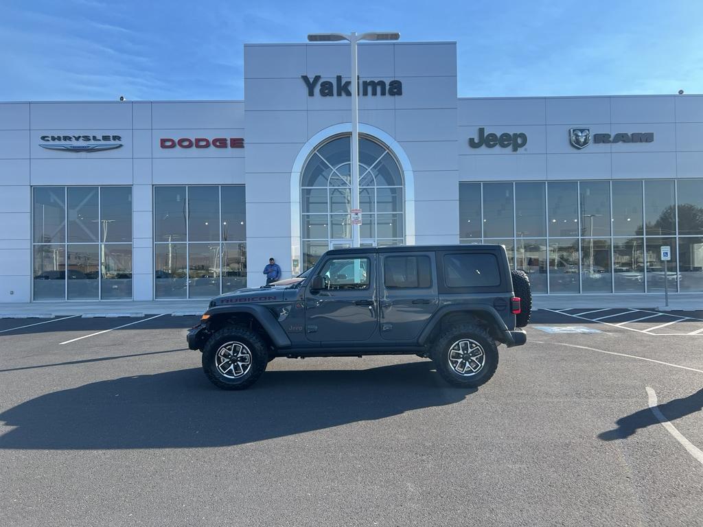 new 2025 Jeep Wrangler car, priced at $61,538