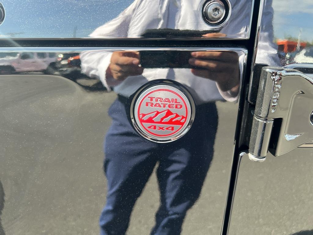 new 2025 Jeep Gladiator car, priced at $54,937