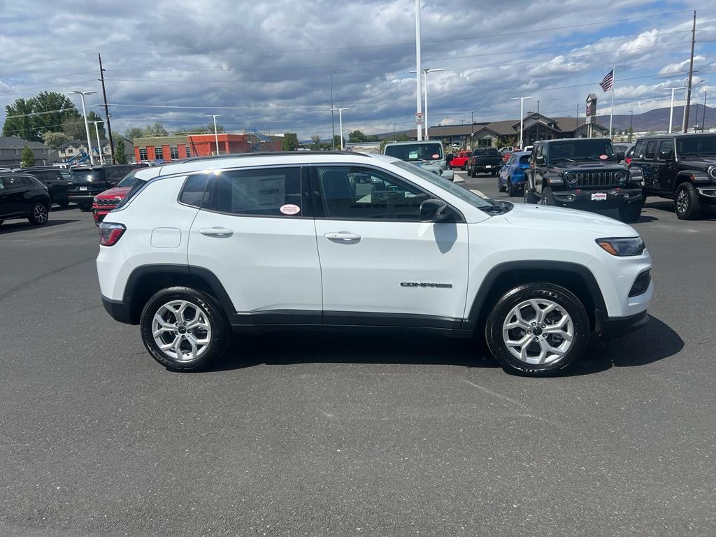 new 2025 Jeep Compass car, priced at $30,574