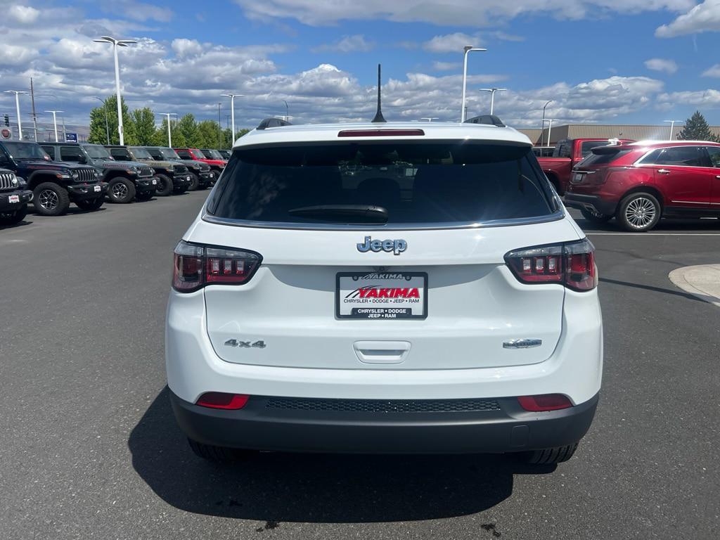 new 2025 Jeep Compass car, priced at $30,574